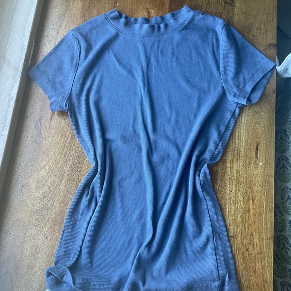 Coastal girl tops bundle - Picture 9 of 11